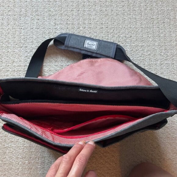 Herschel Supply Company Laptop Bag - Picture 2 of 3
